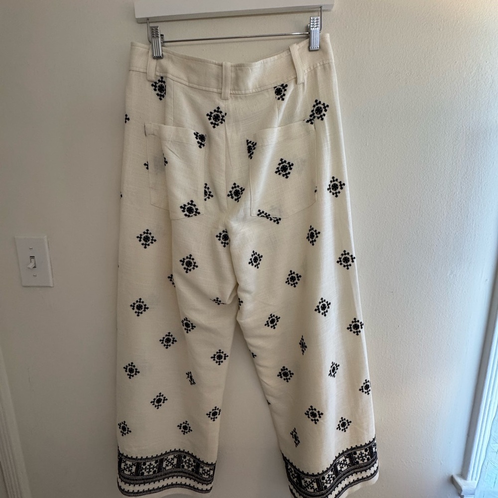 ZARA Embroidered Wide Leg Pants NWT Size M - Picture 3 of 4